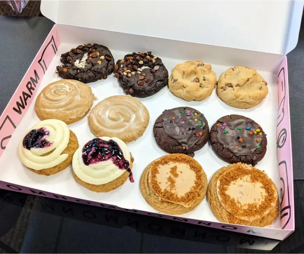 Image of an excited Dessert On Me gift card recipient. Their thank you note is below.