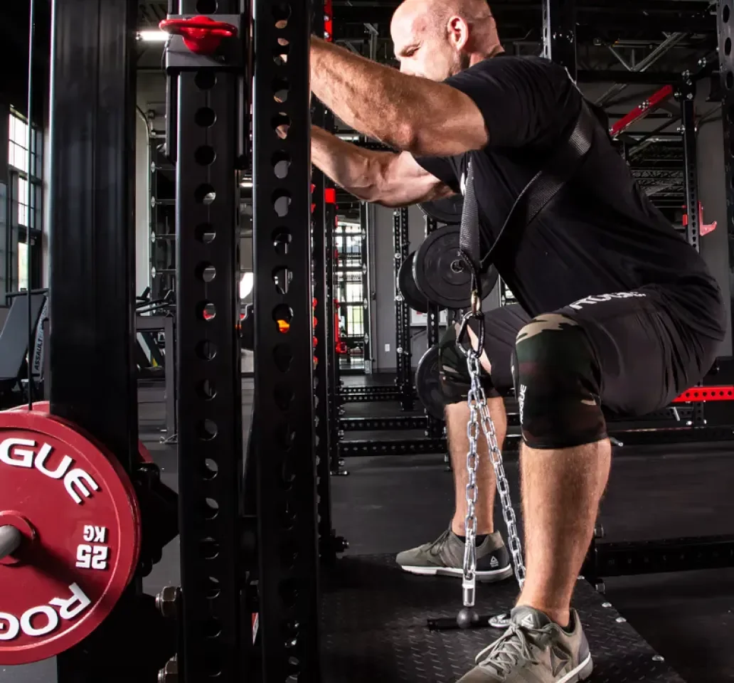 Weightlifting imagery featuring Rogue Multi Belt