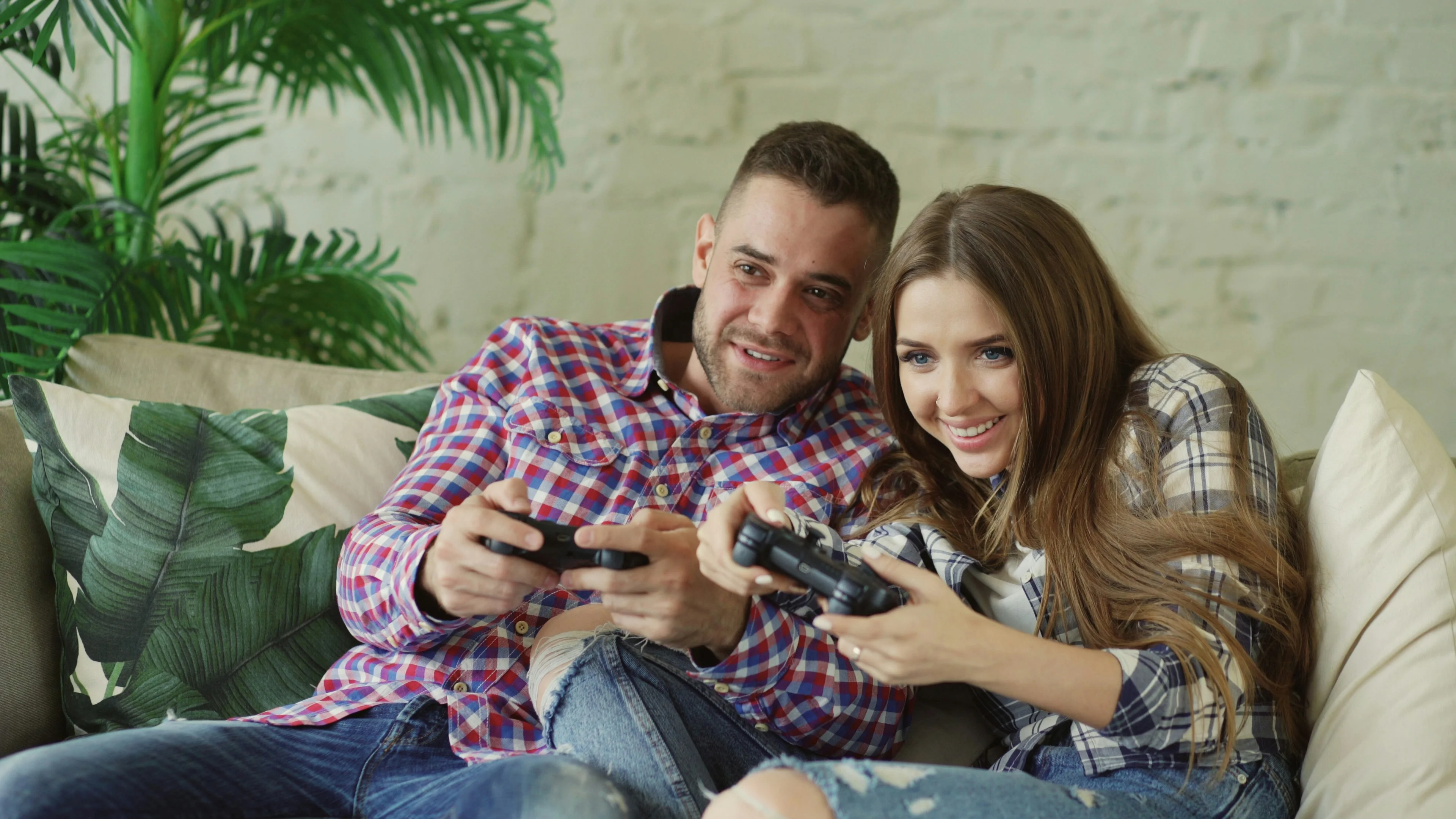 people gaming