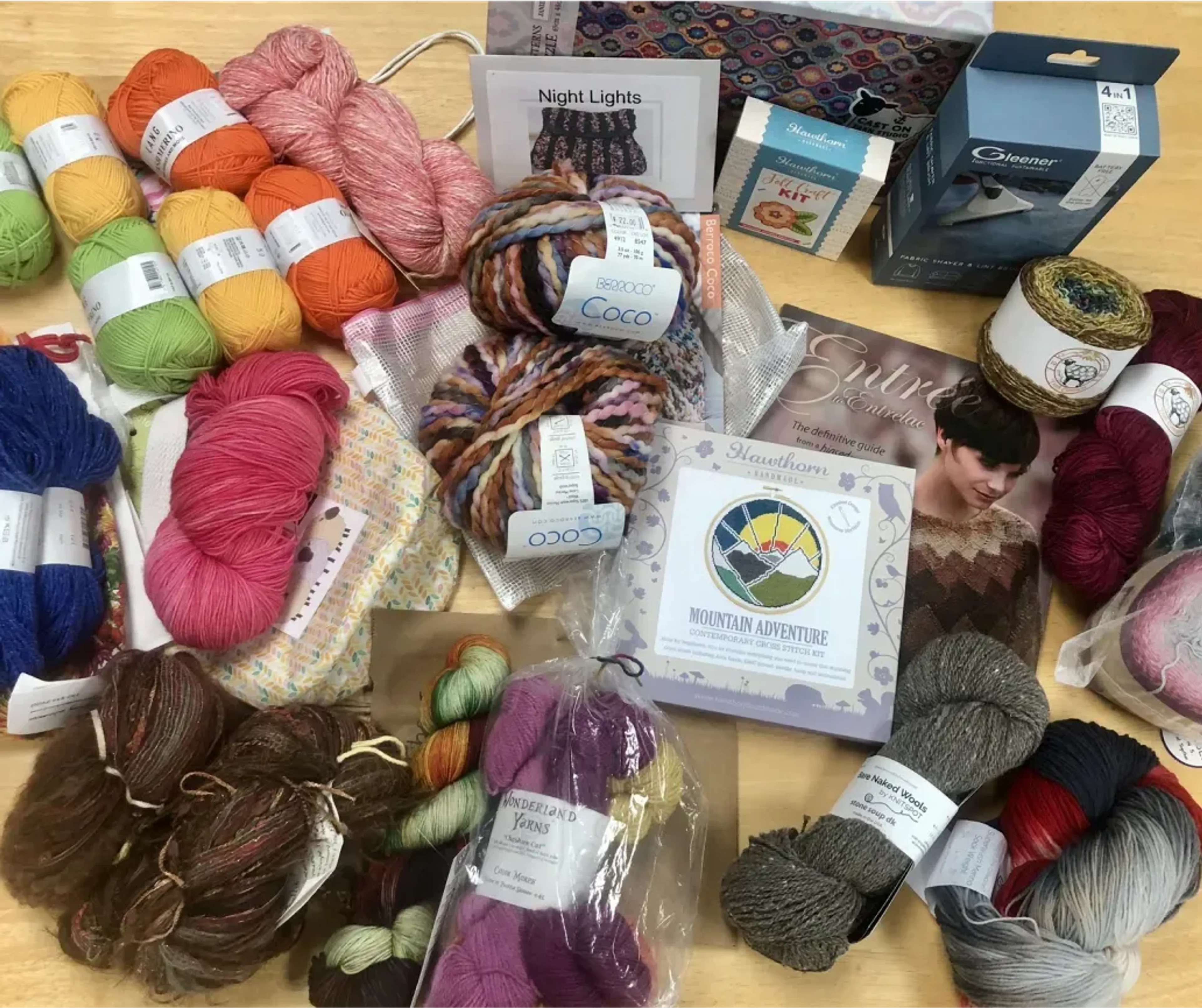Image of an excited Crochet On Me gift card recipient. Their thank you note is below.