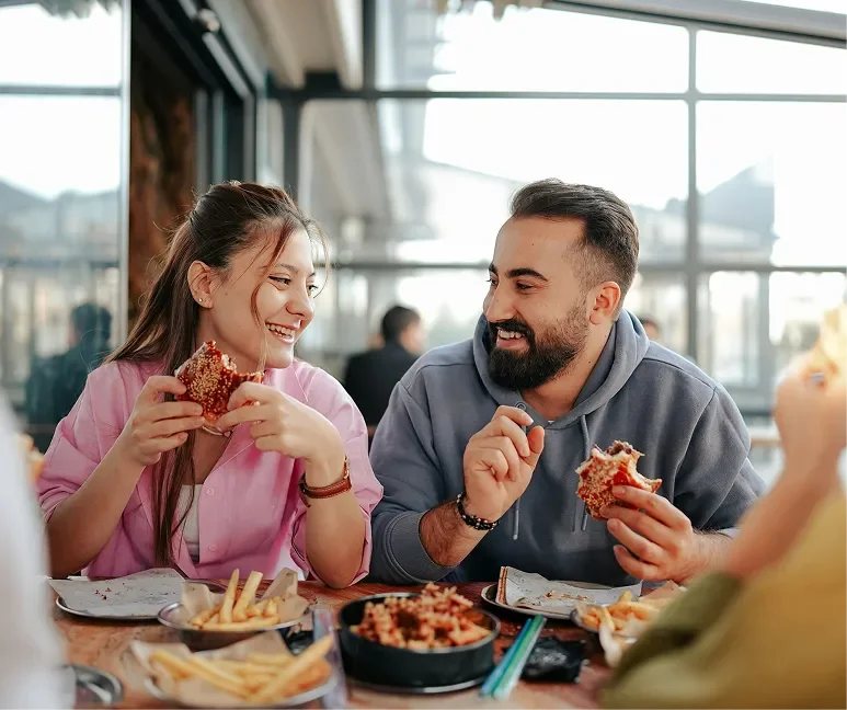 Image of an excited Dinner On Me gift card recipient. Their thank you note is below.