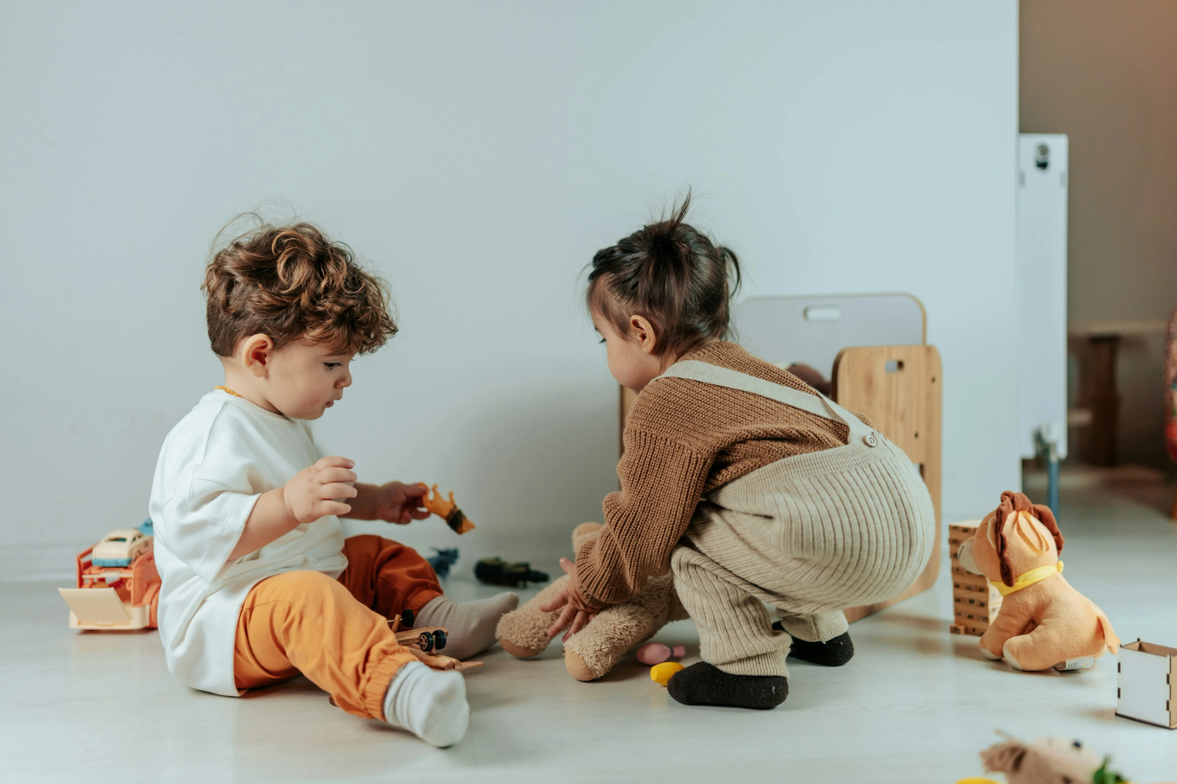 Toddler playing with blocks