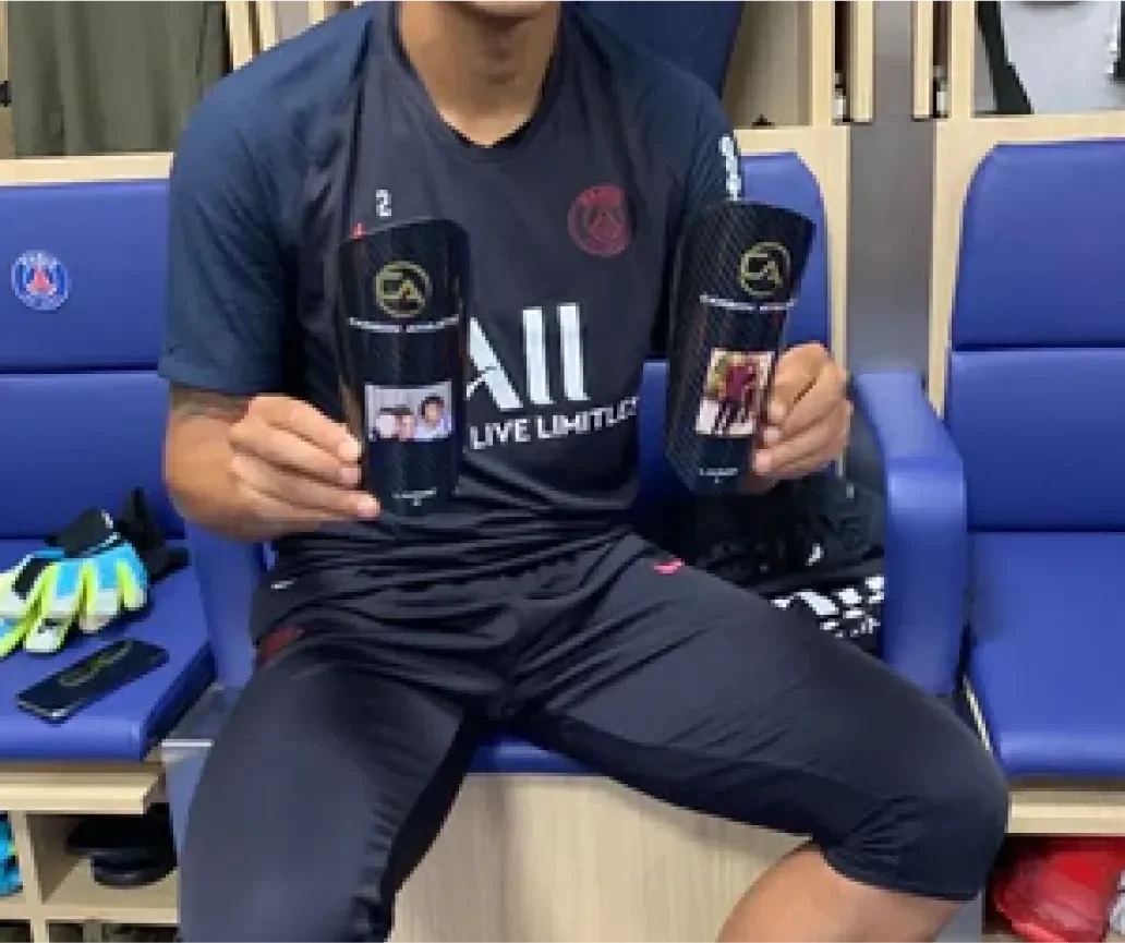Image of an excited Soccer On Me gift card recipient. Their thank you note is below.