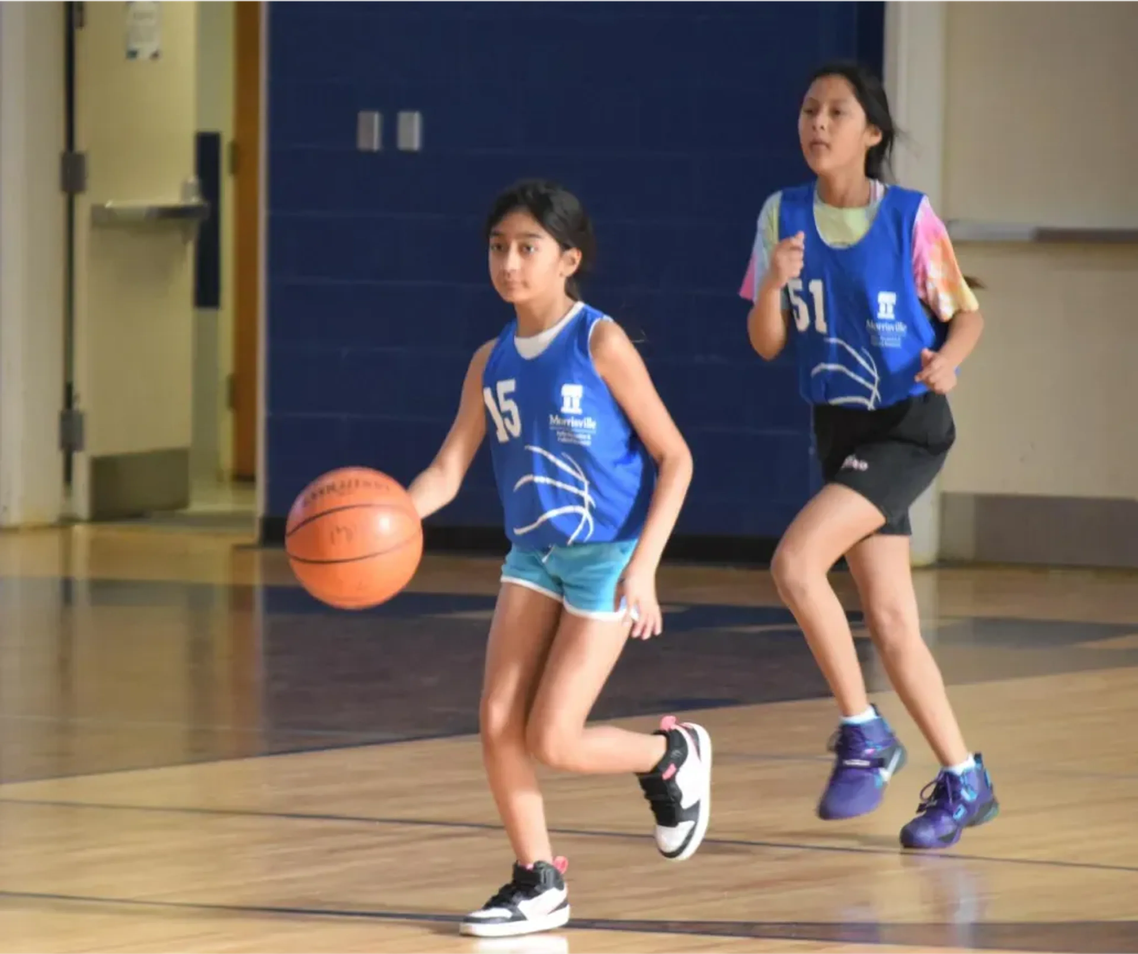 Image of an excited Basketball On Me gift card recipient. Their thank you note is below.