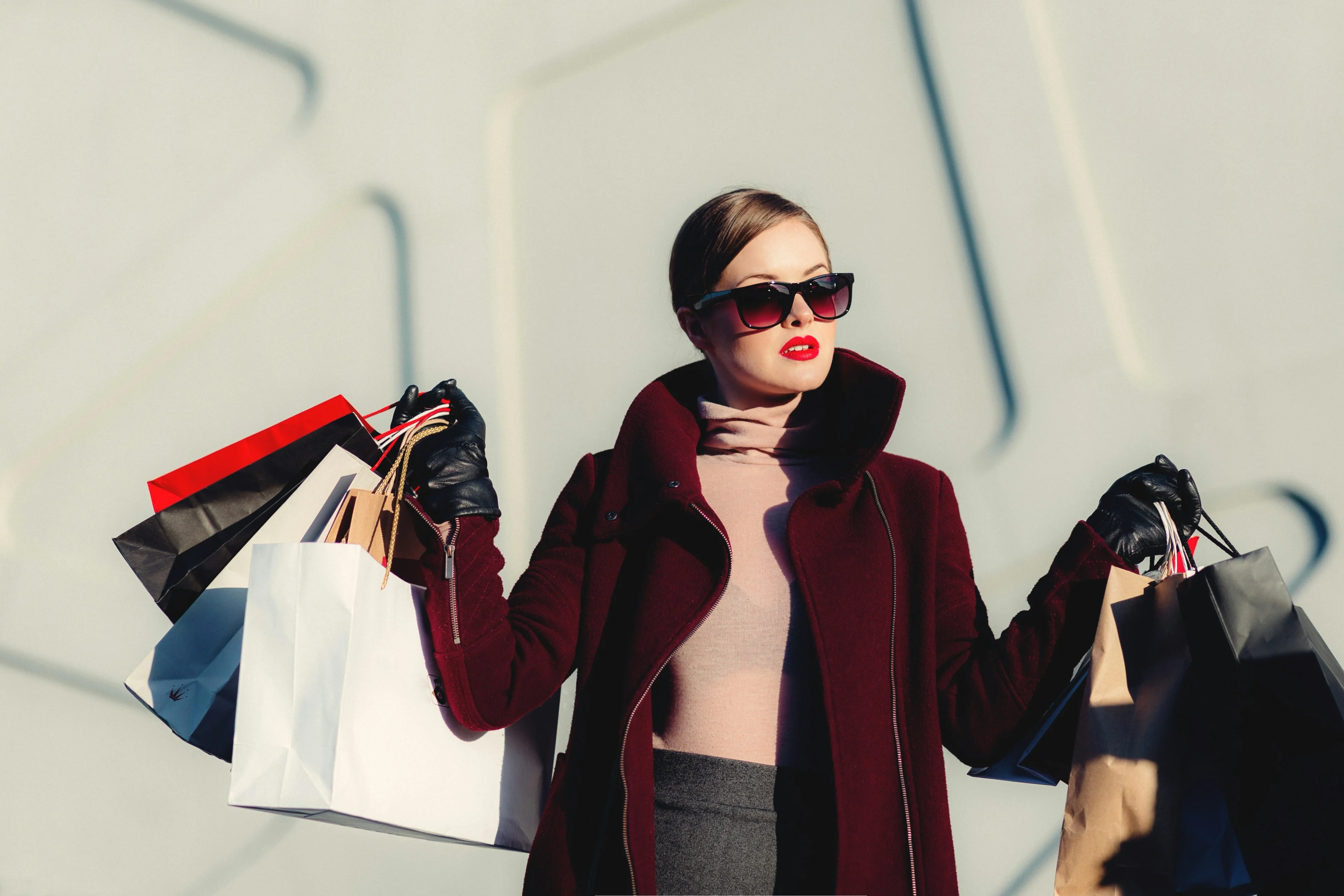 woman holding bags