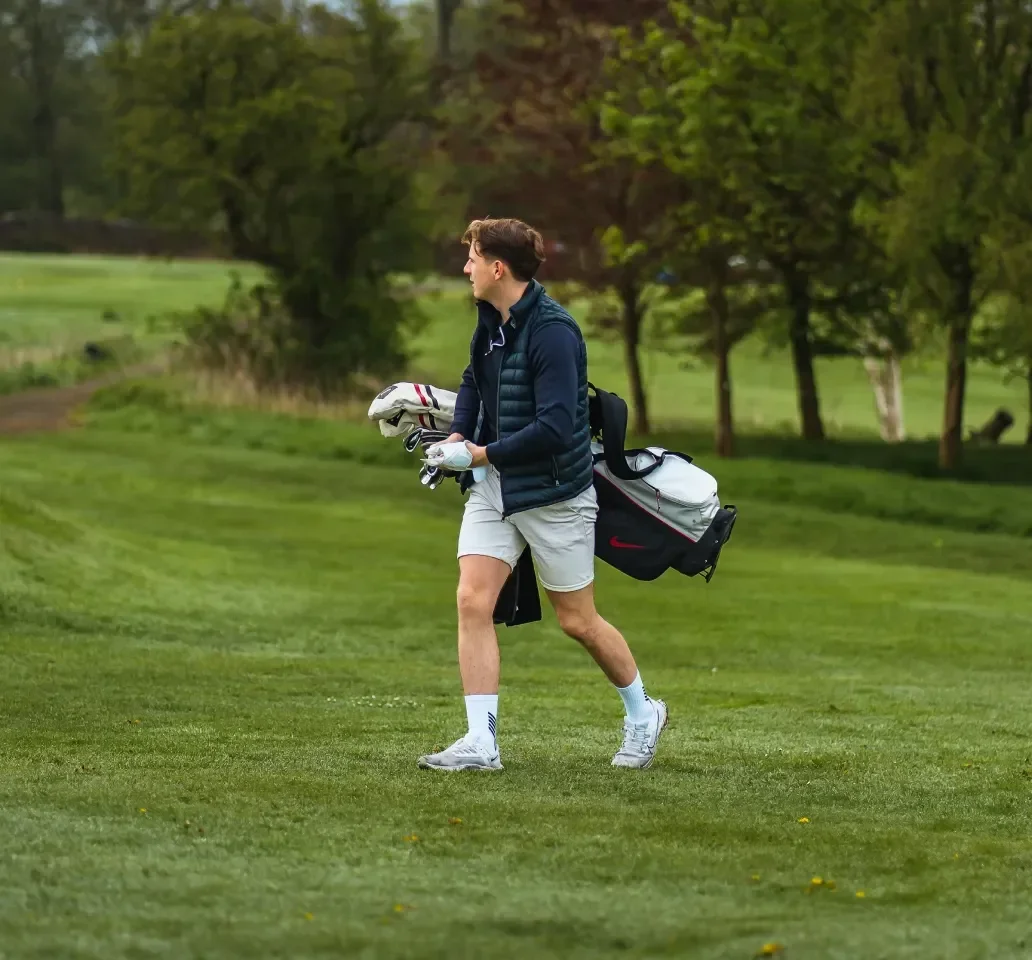 Golf imagery featuring Nike Air Hybrid Golf Bag