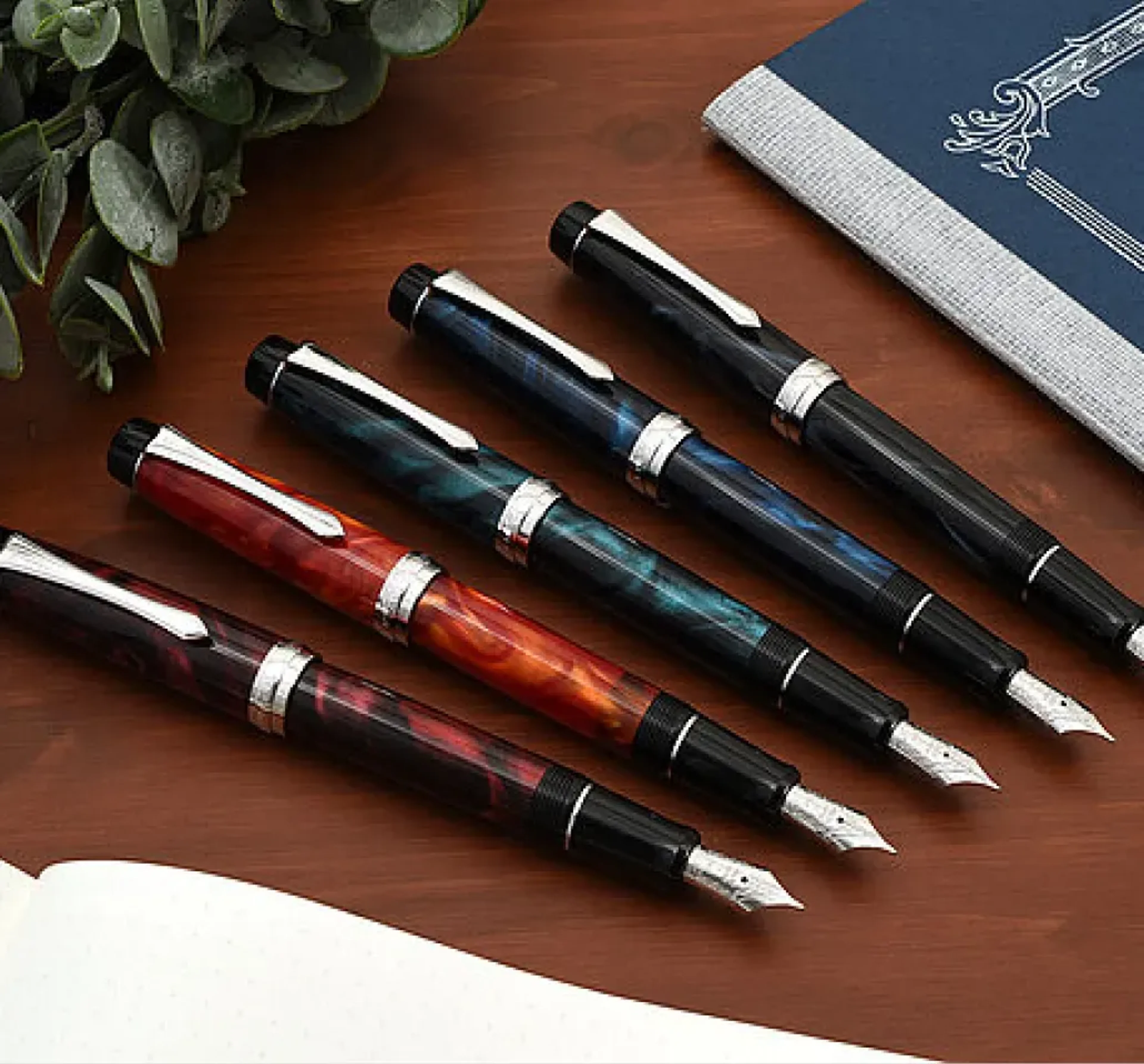 Writing imagery featuring Pilot Custom Heritage SE Fountain Pen