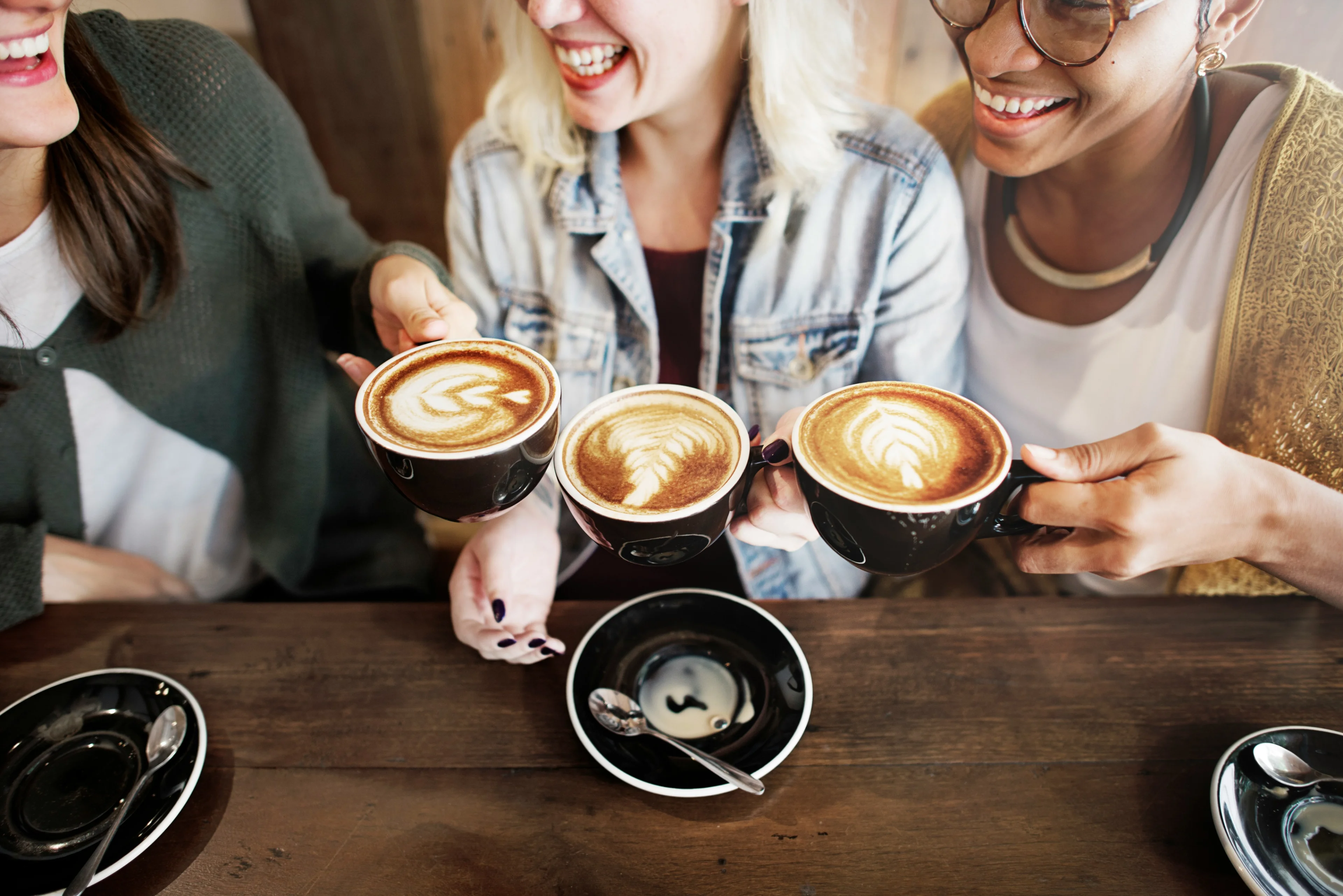 girls drinking coffee
